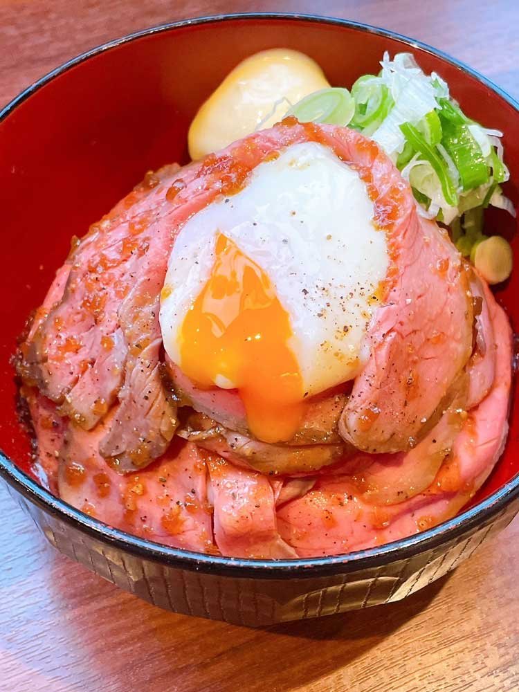 ローストビーフ丼